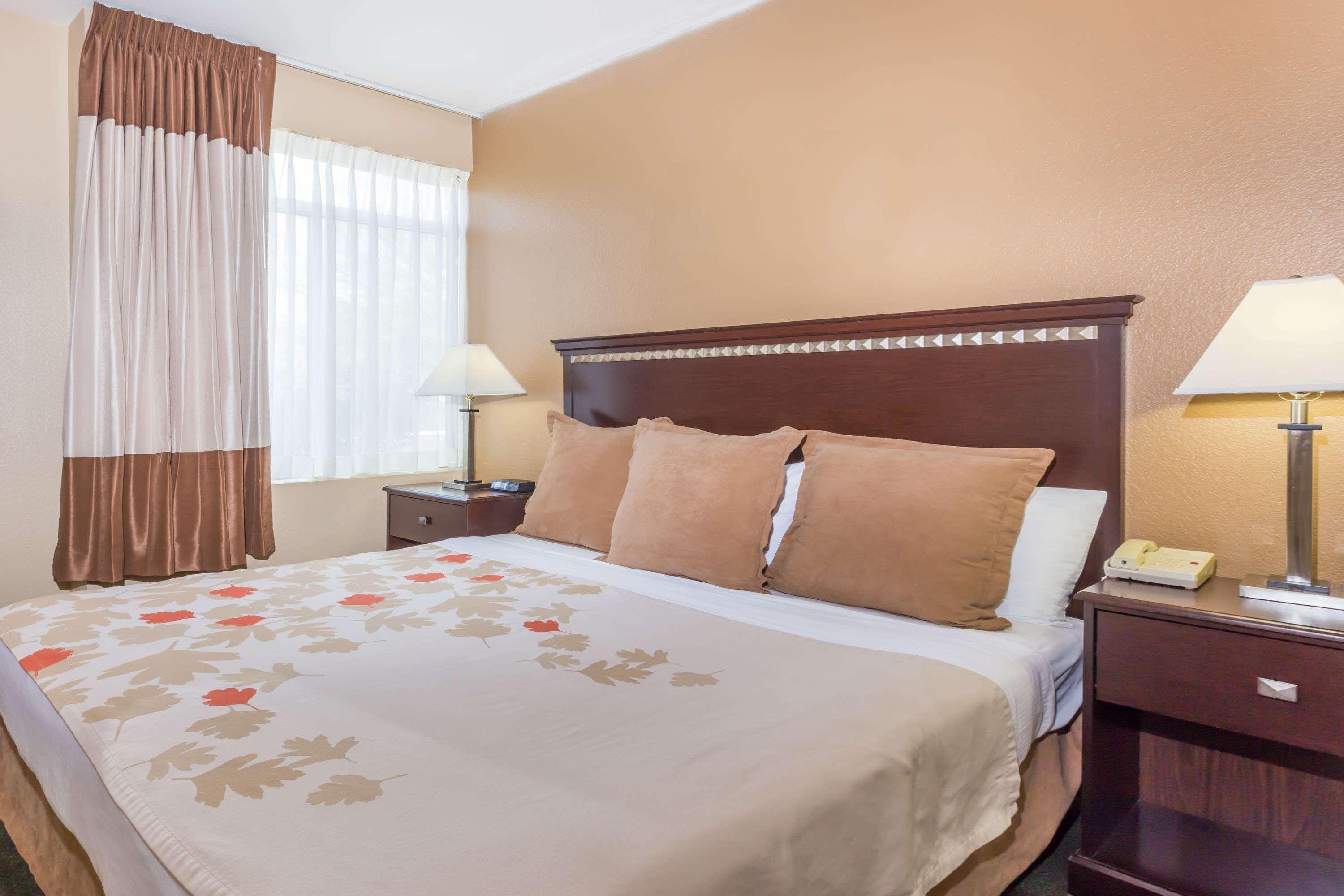 Hawthorn Suites By Wyndham Chandler Esterno foto